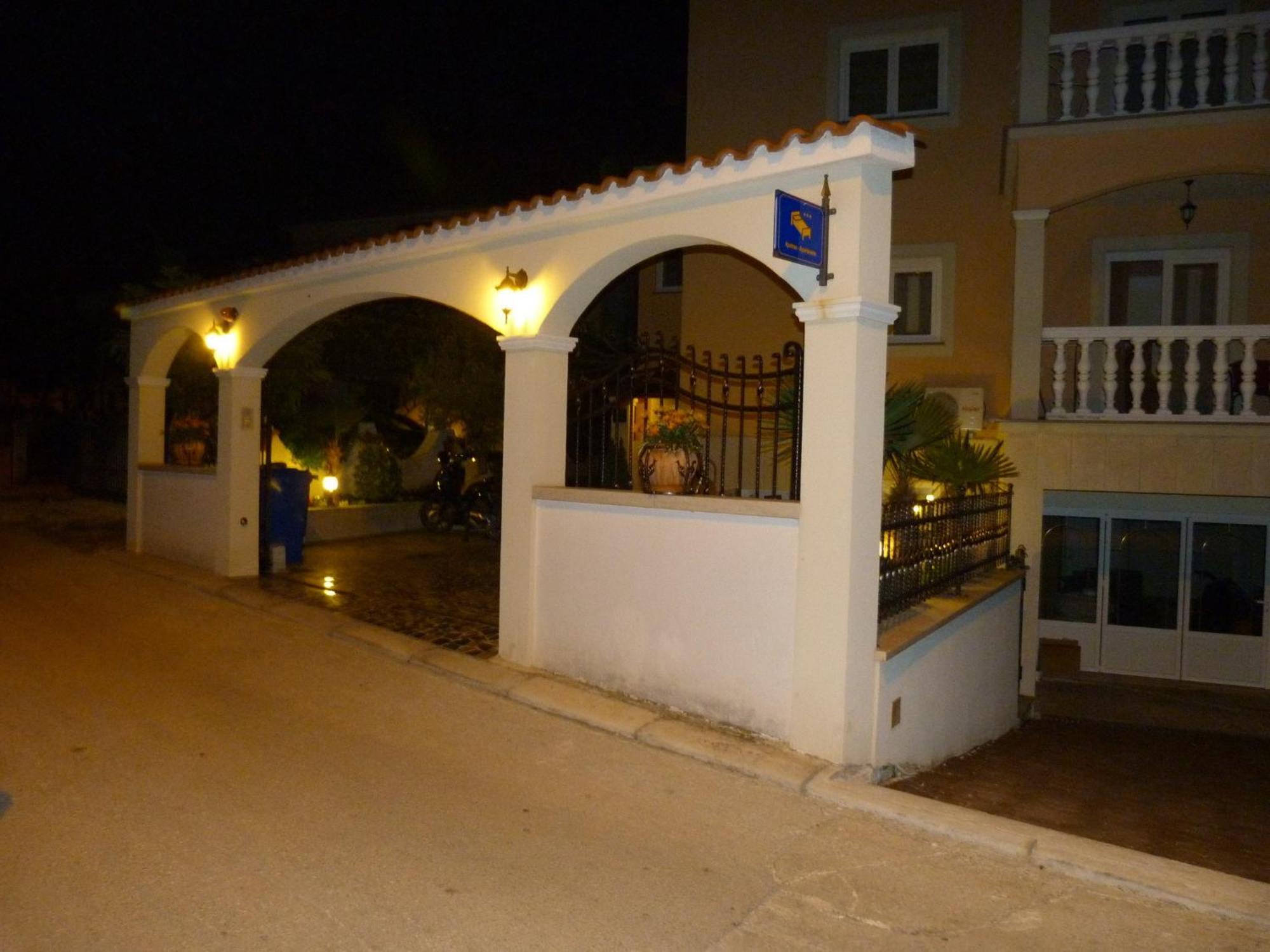 Apartments Villa Amfora Rovinj Exterior foto